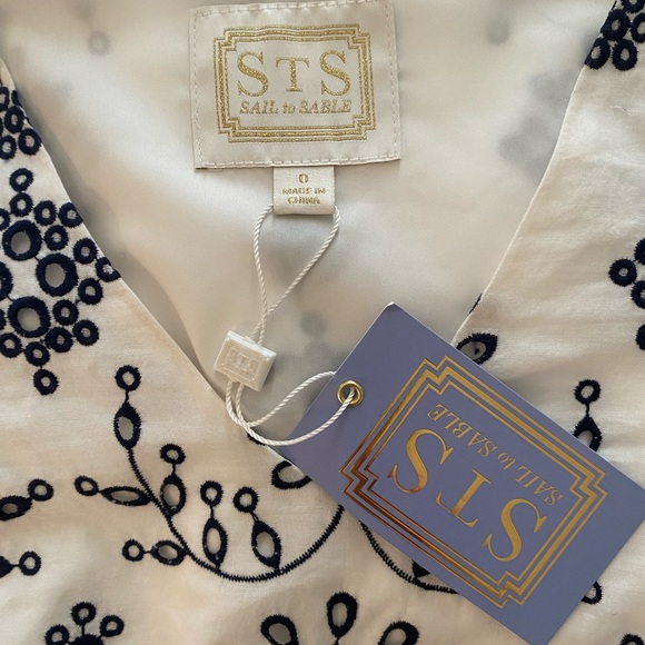 Sail to Sable Eyelet Dress Size 0 - Picture 5 of 7